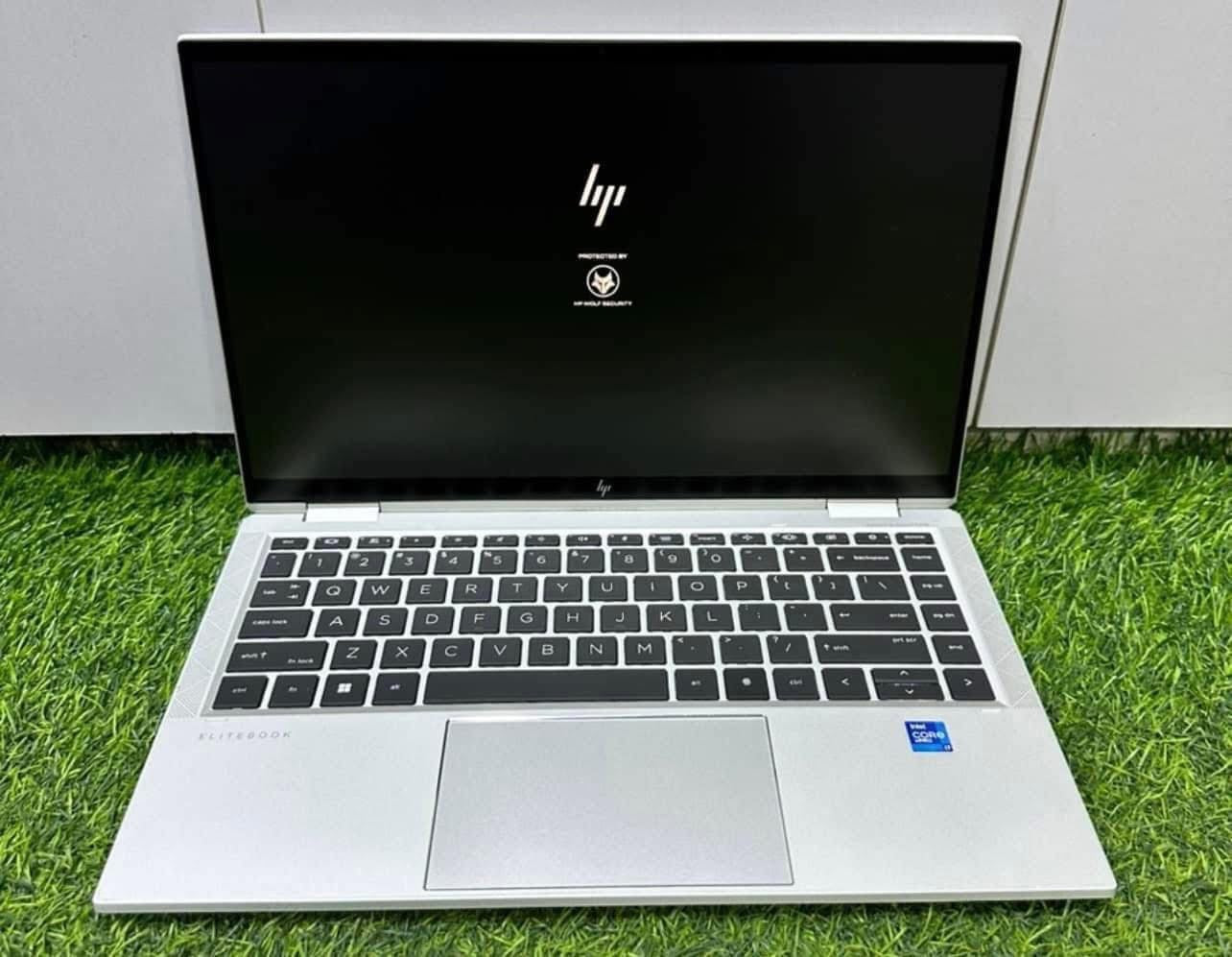 HP ELITEBOOK 1040 G8